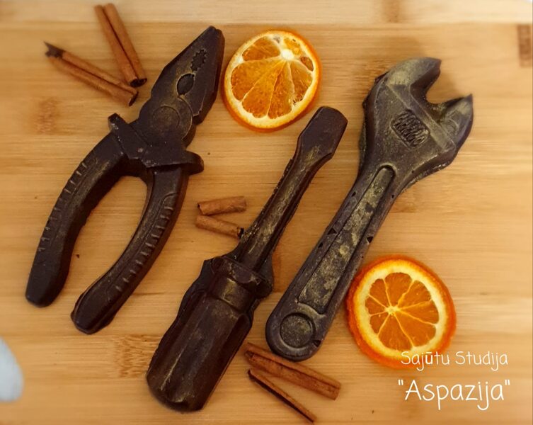 Šokolādes instrumenti