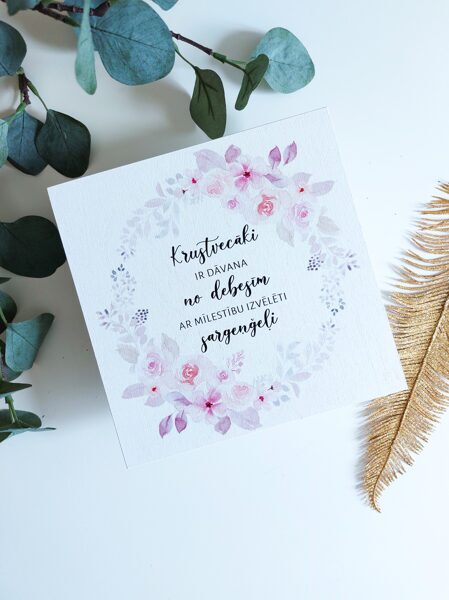 Dekoratīvi dēlīši krustvecākiem